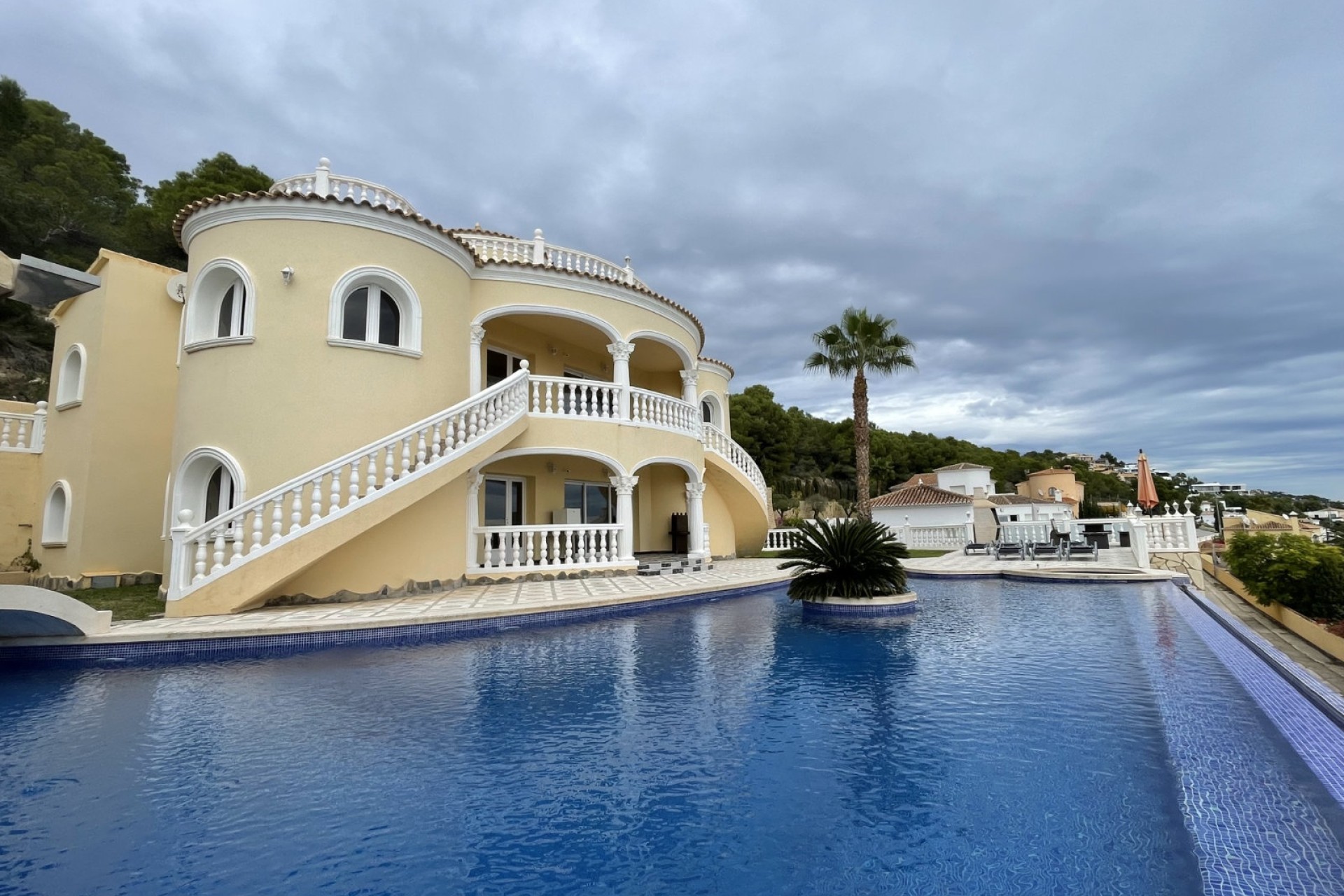 Alquiler a largo plazo - Villas - Chalets - Calpe - Tosal de la Cometa