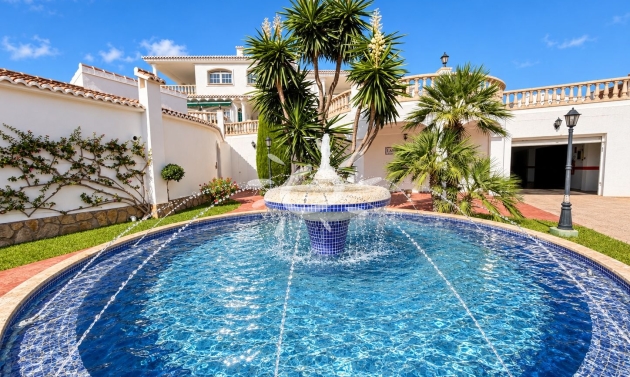 Apartamentos - Pisos - Reventas - Moraira - La Sabatera