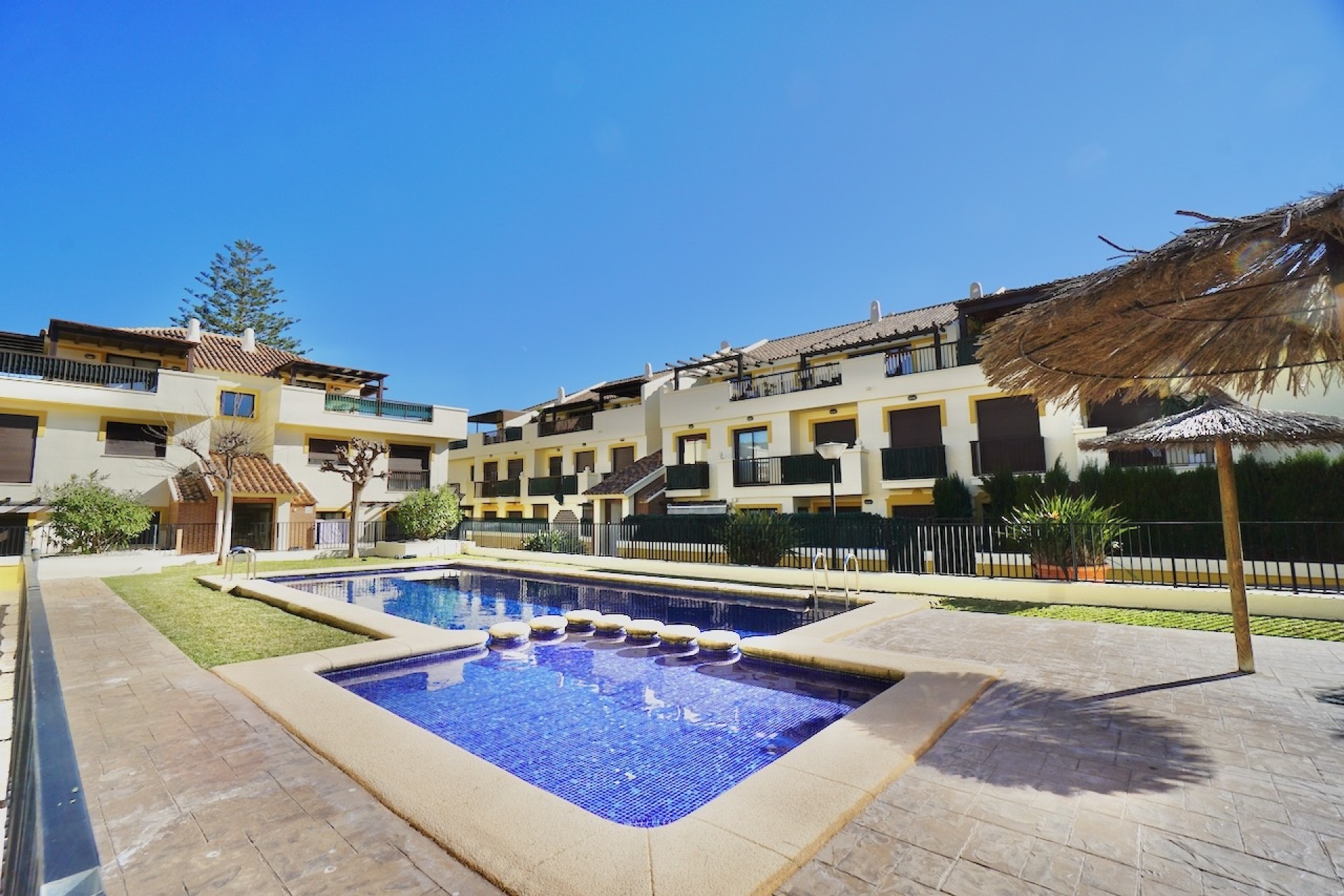 Bestaande woningen - Appartementen - Flats - Javea - El Arenal