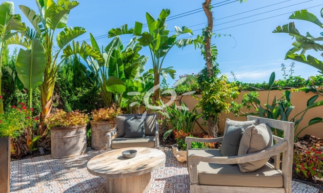 Casas de Pueblo - Bungalows - Adosados - Reventas - Moraira - La Sabatera