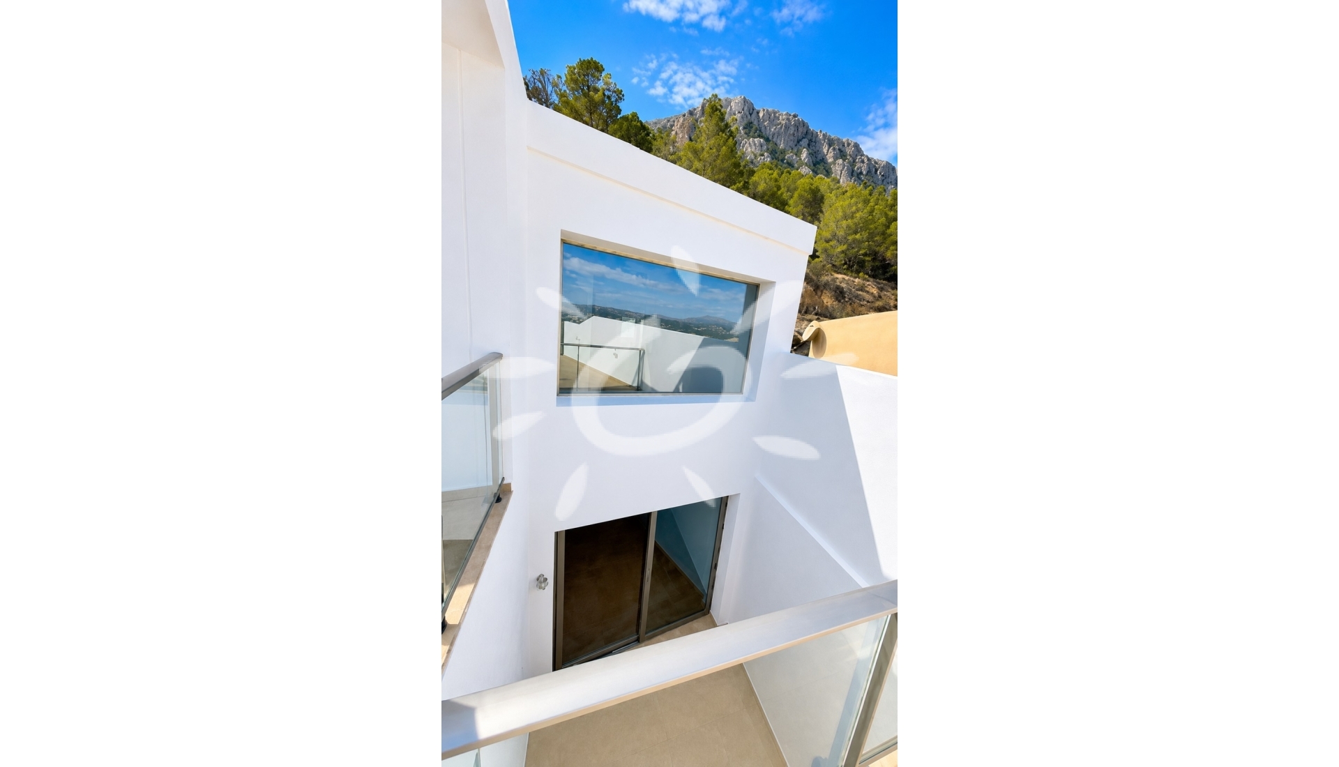 Liegenschaften - Stadthaeuser - Reihenhaeuser - Calpe - Oltamar - Cucarres