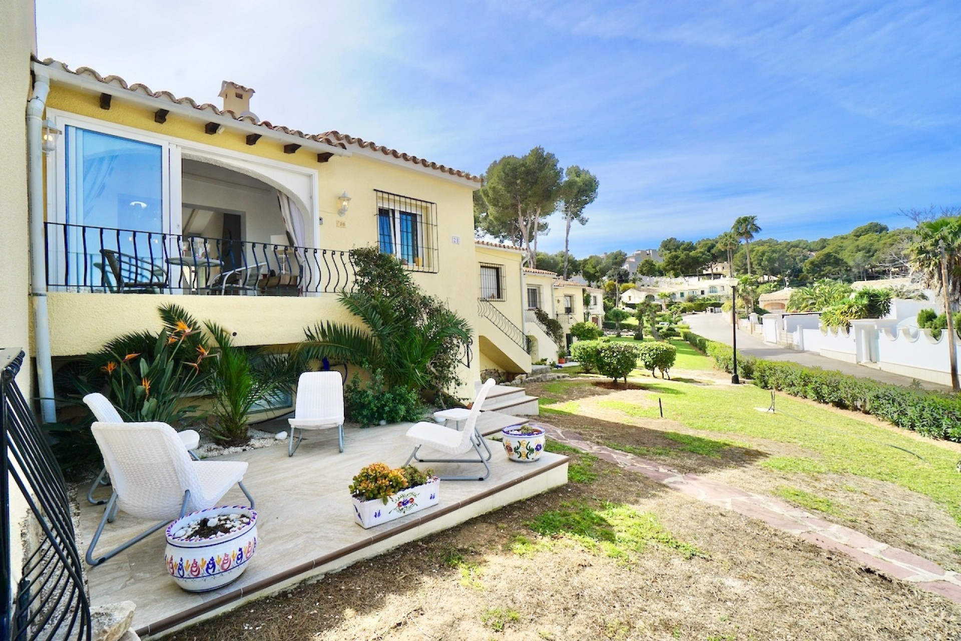 Liegenschaften - Stadthaeuser - Reihenhaeuser - Moraira - Fanadix