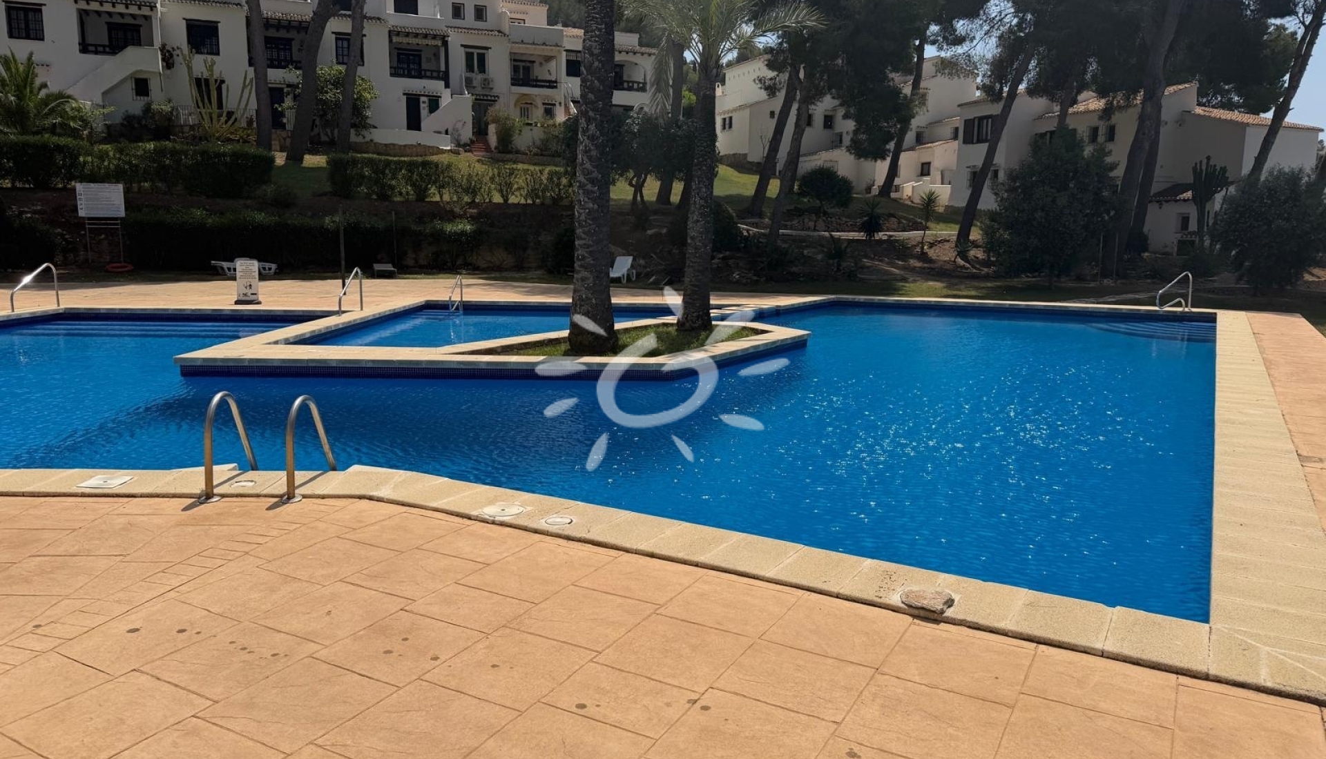 Liegenschaften - Stadthaeuser - Reihenhaeuser - Moraira - Paichi