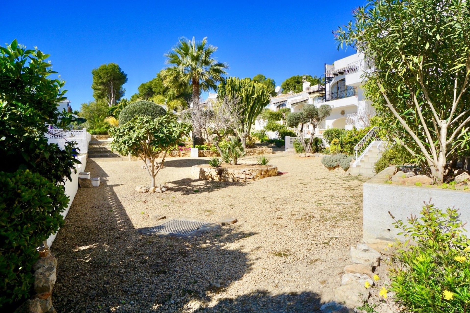 Liegenschaften - Stadthaeuser - Reihenhaeuser - Moraira - Pinar del Advocat