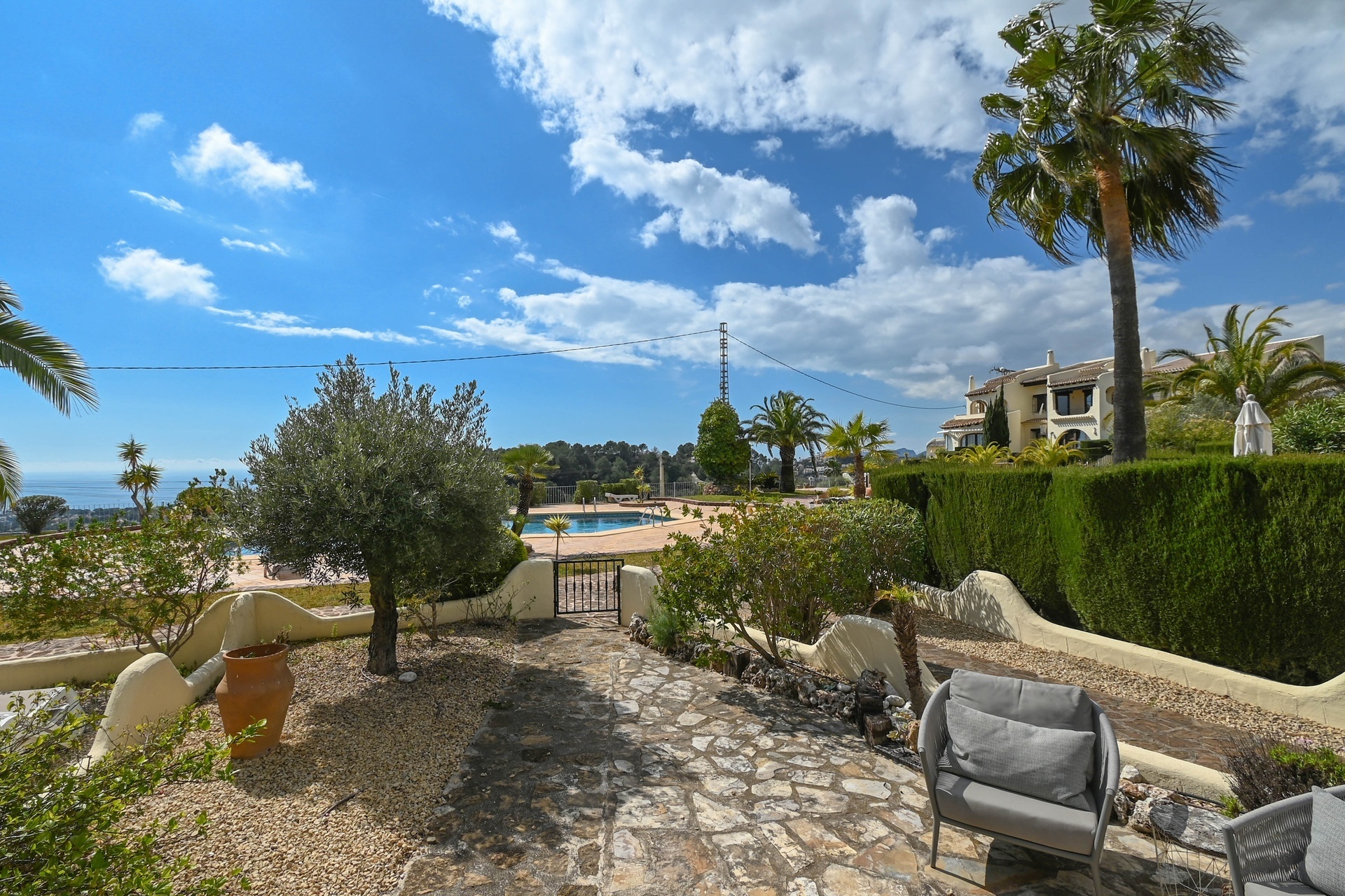 Liegenschaften - Stadthaeuser - Reihenhaeuser - Moraira