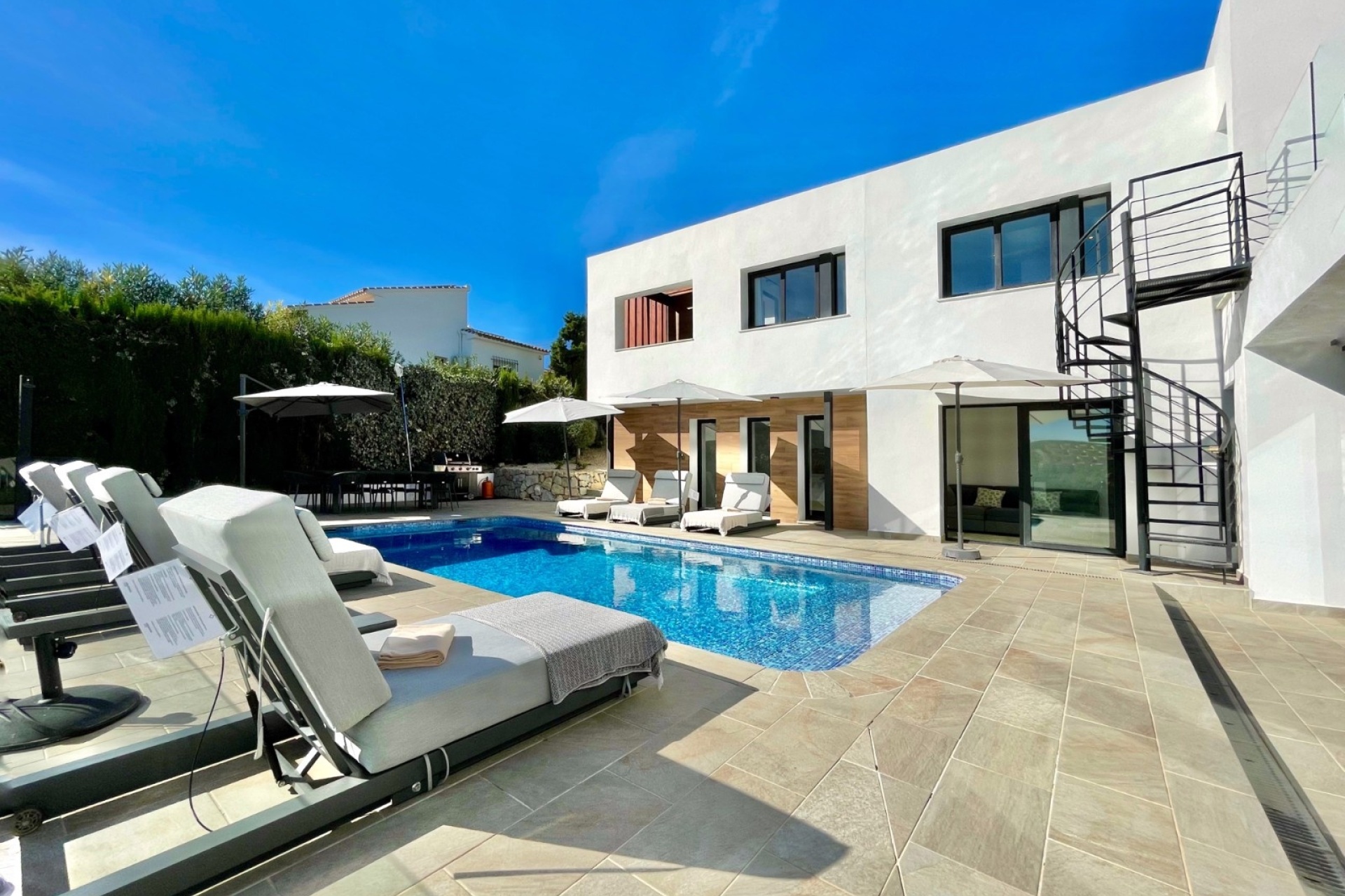 Liegenschaften - Villen - Moraira - La Arnella