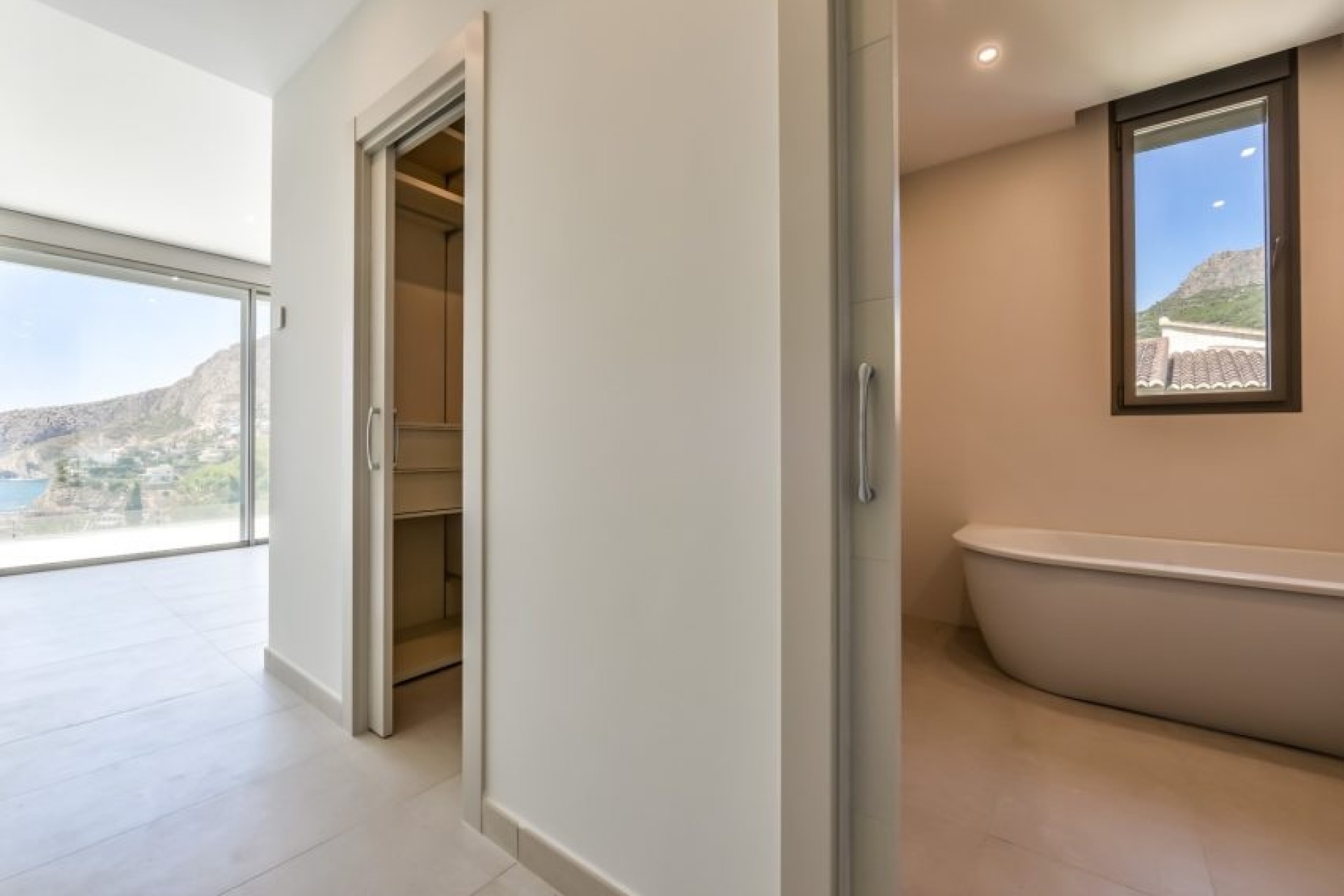 Long term Rentals - Villas - Calpe - Tossal de la Cometa