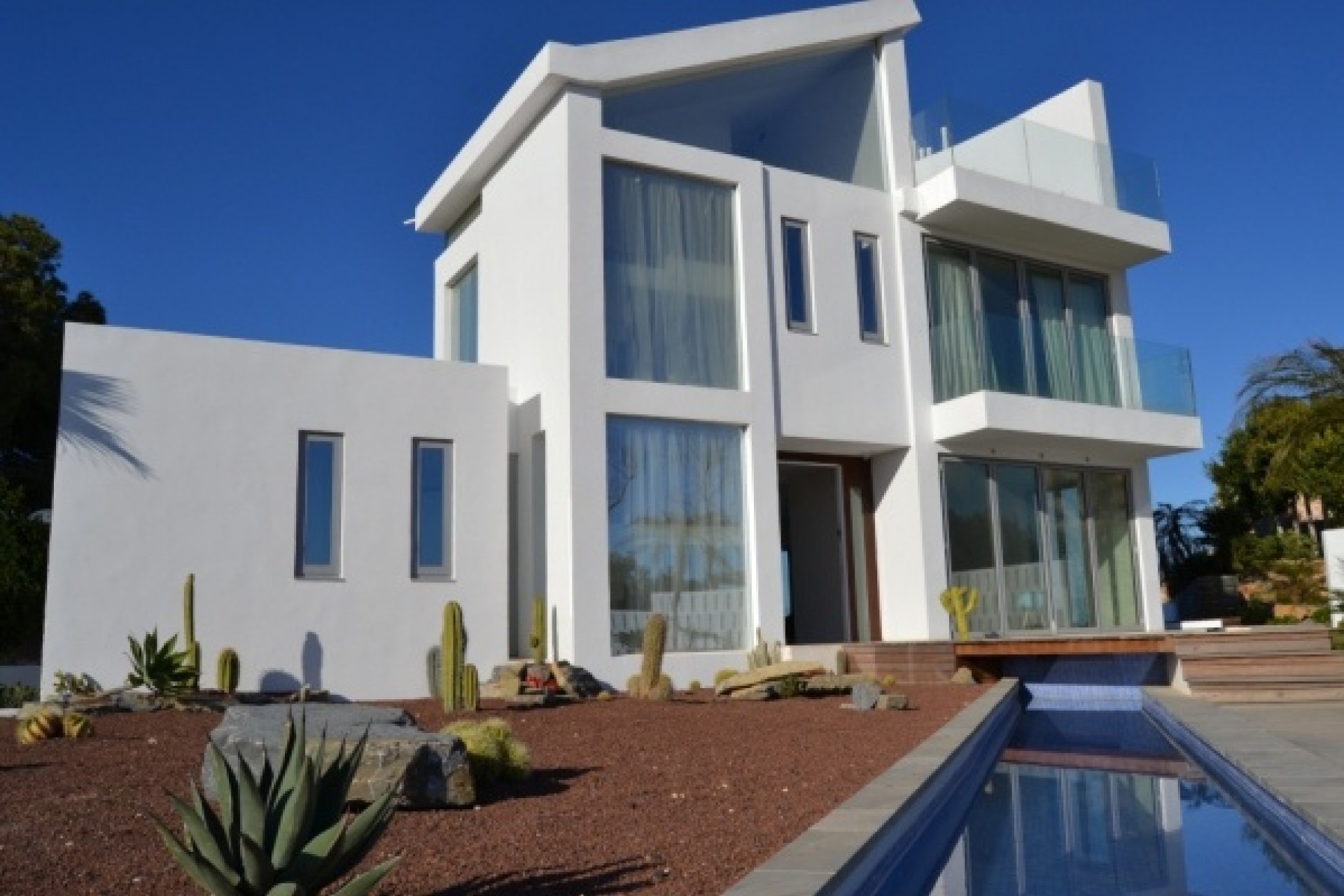 Nuevas construcciones - Villas - Chalets - Javea