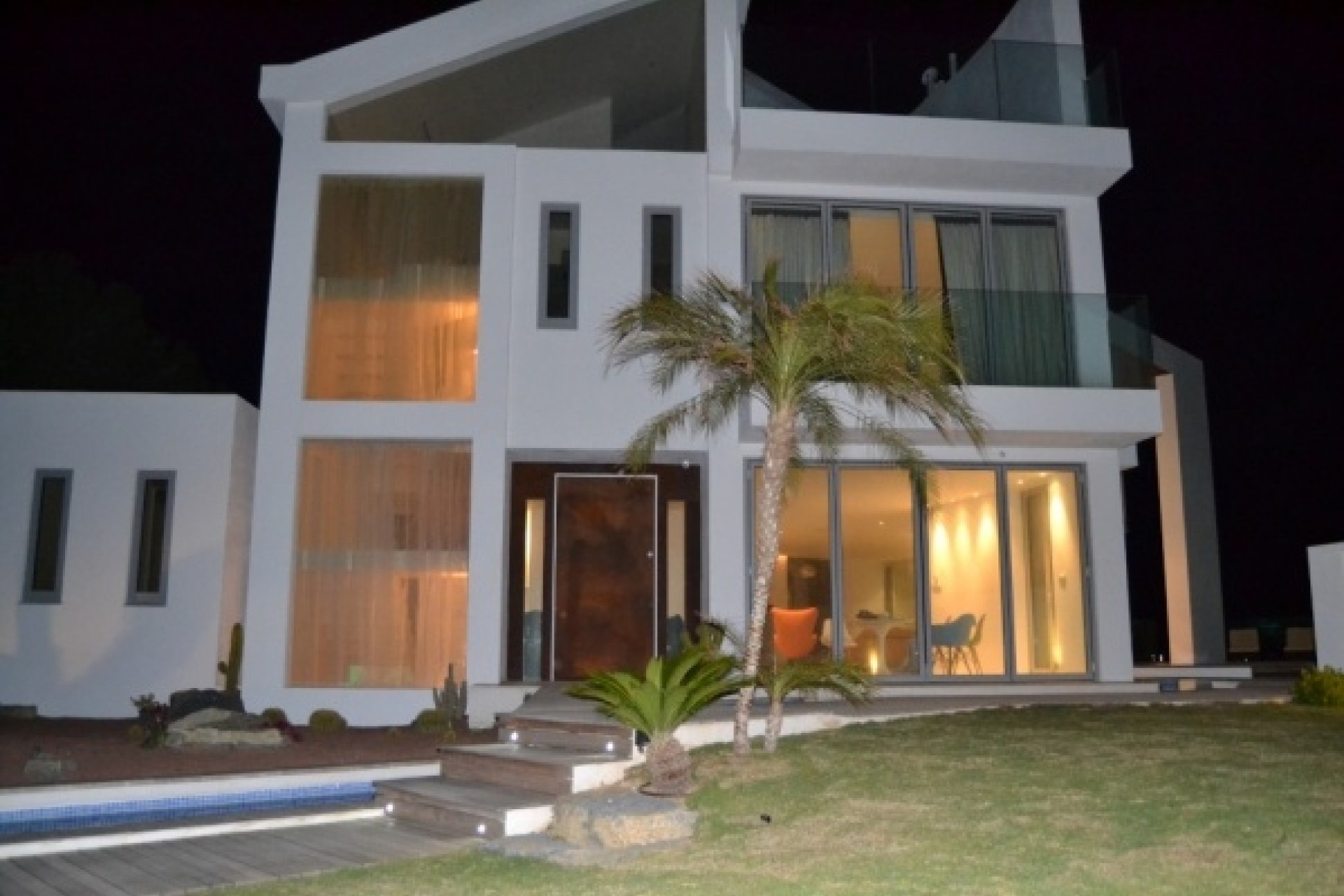 Nuevas construcciones - Villas - Chalets - Javea