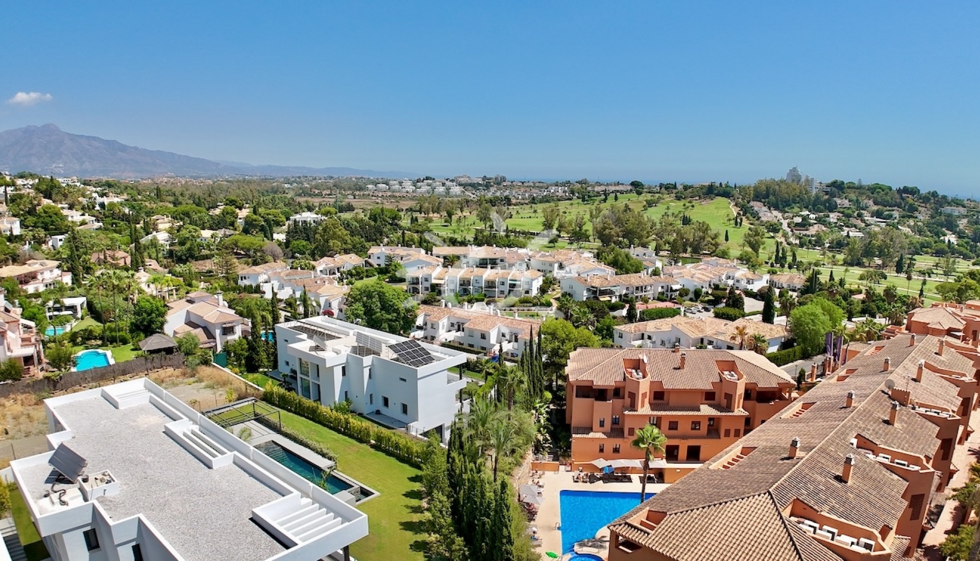 Resales - Villas - Benahavís - El Paraiso Alto