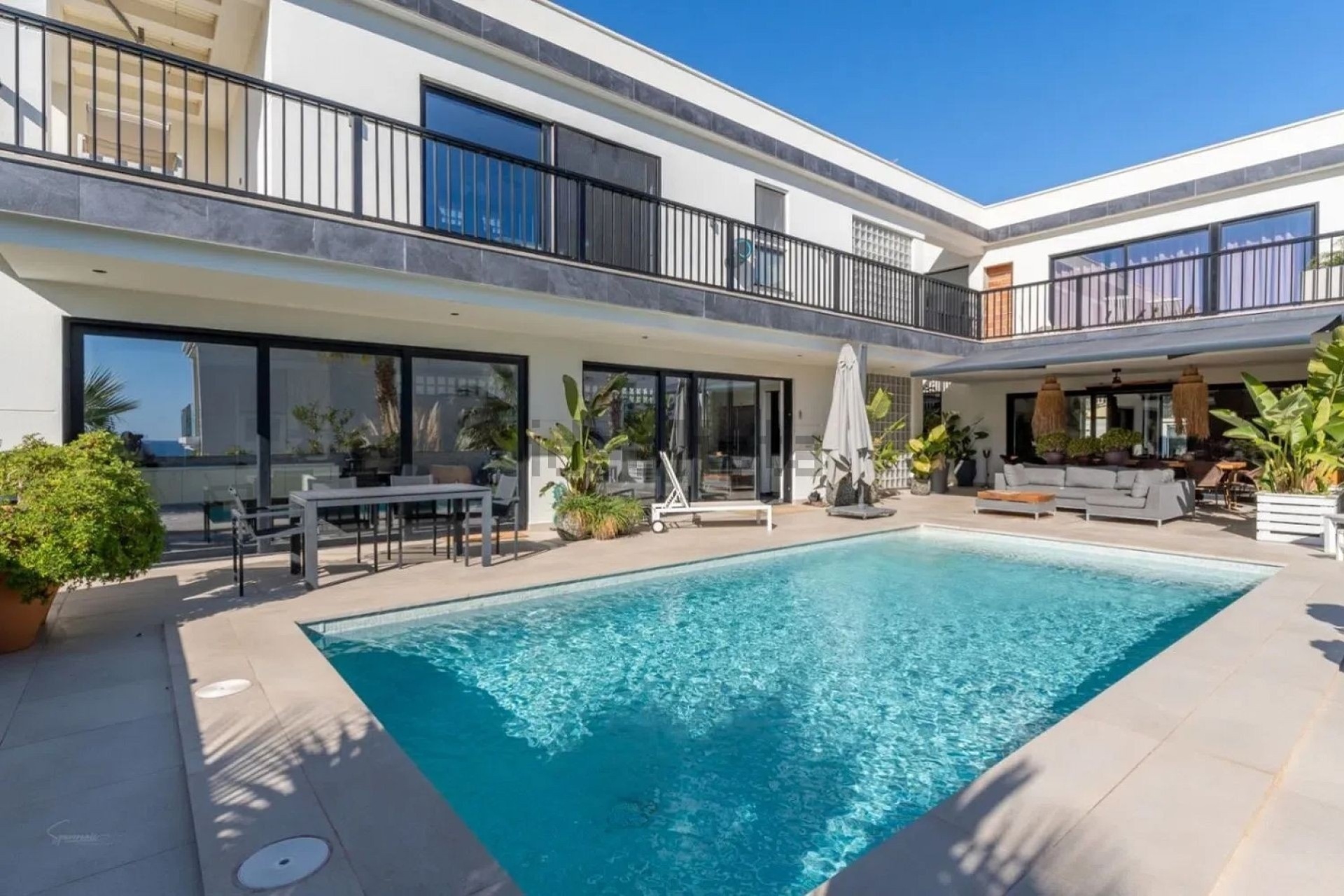 Resales - Villas - Calpe - Calpe Town Centre