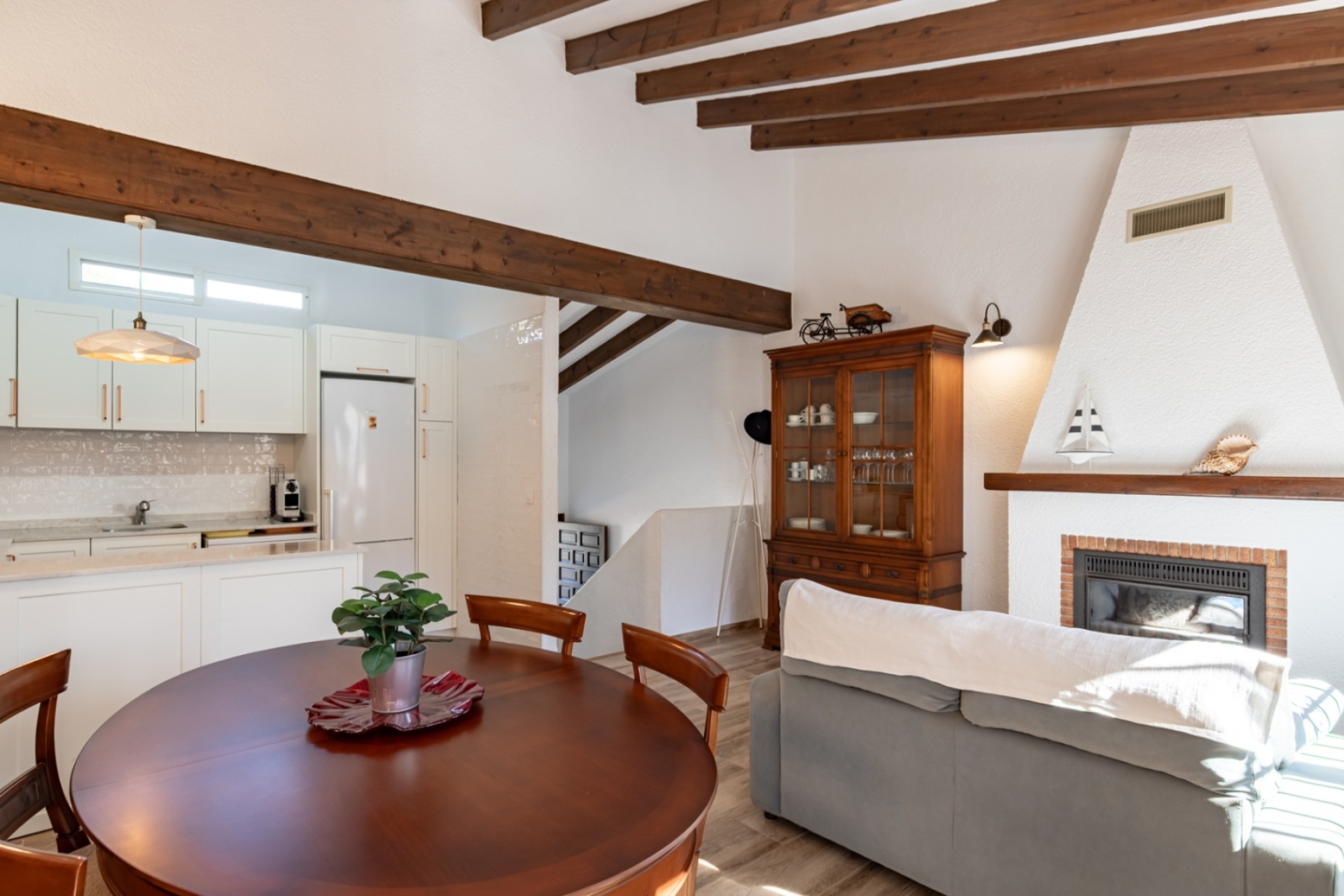 Reventas - Casas de Pueblo - Bungalows - Adosados - Moraira - Moravit