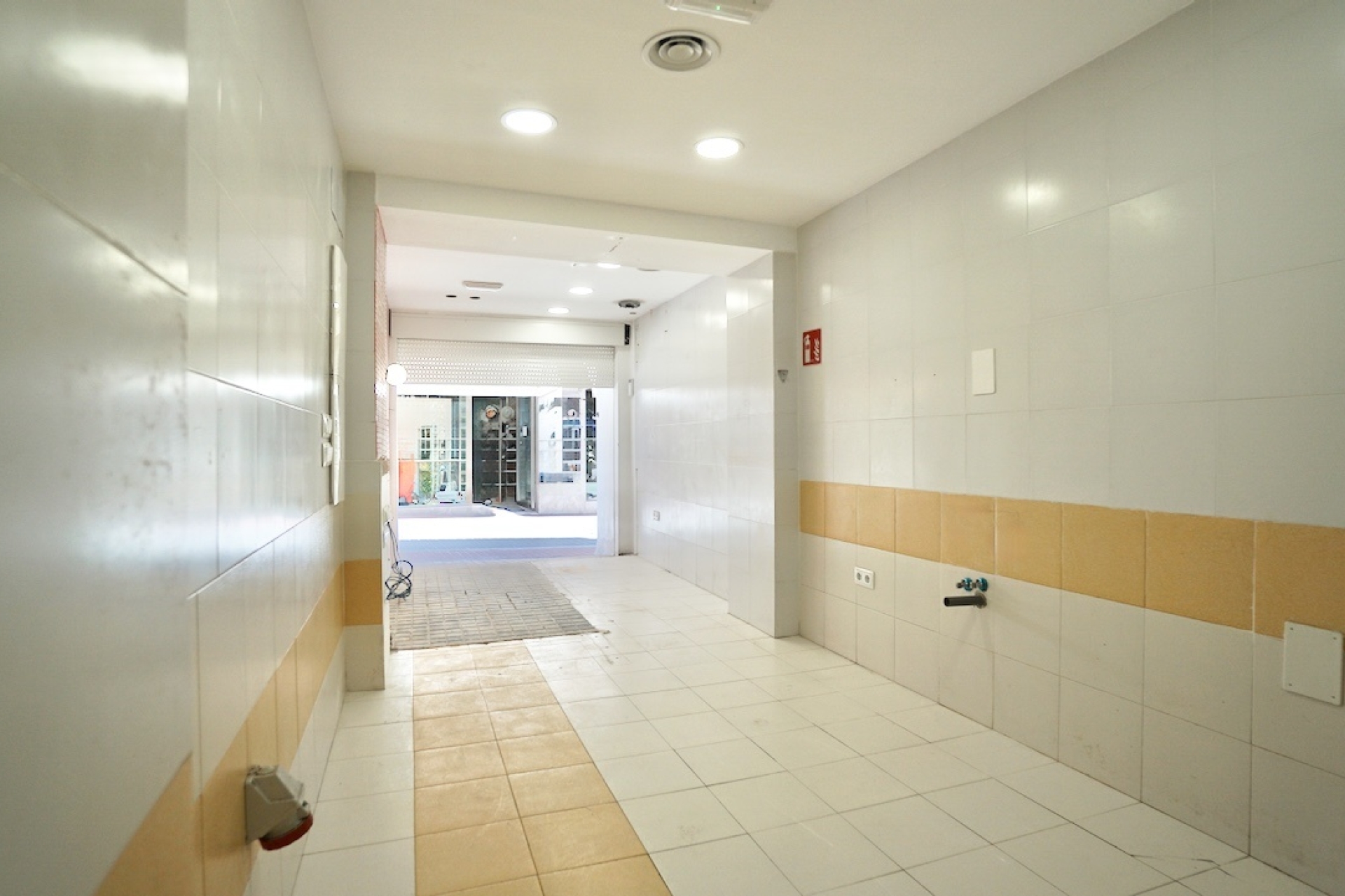 Reventas - Local Comercial - Moraira - Centro Moraira