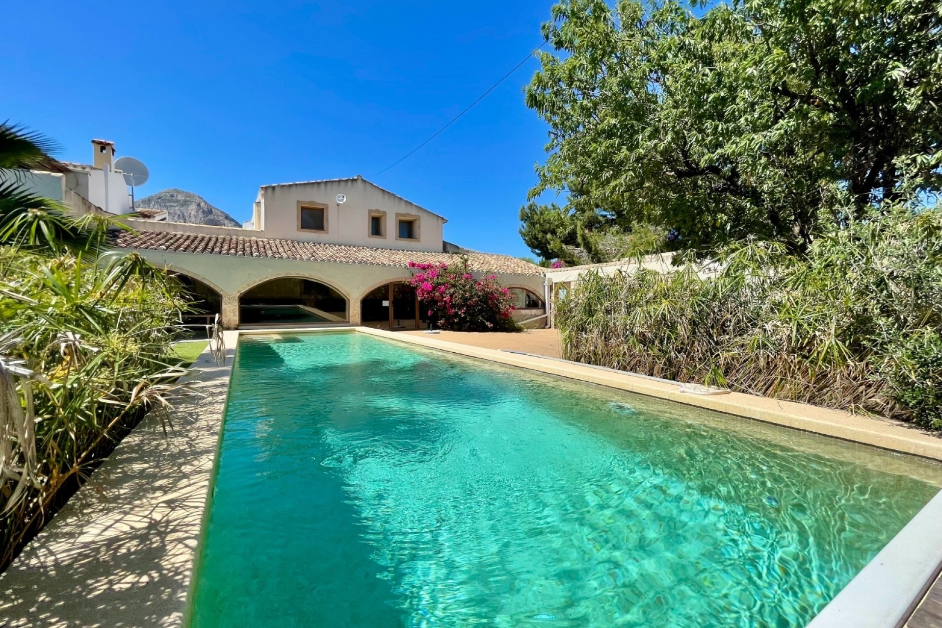 Reventas - Villas - Chalets - Javea - Castellans