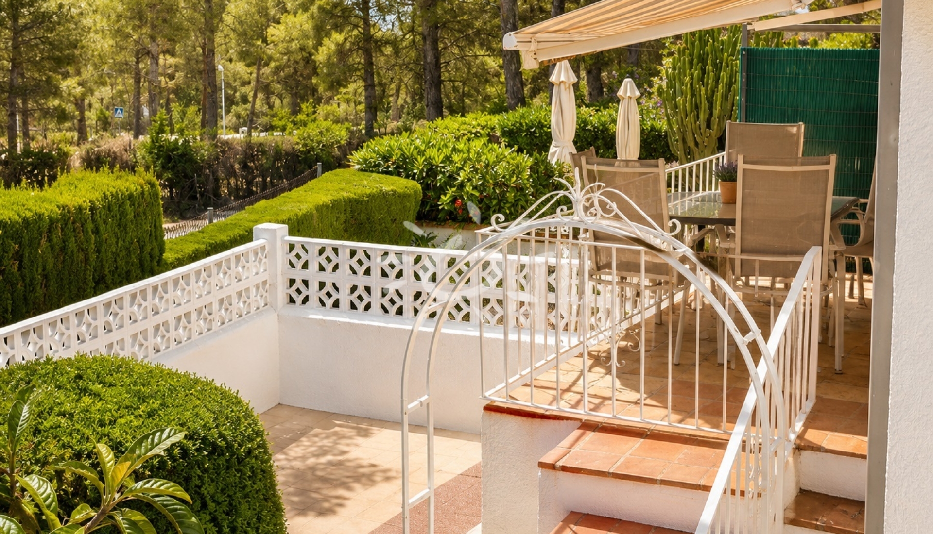 Reventes - Townhouses - Bungalows - Moraira - Pinar del Advocat - Cometa