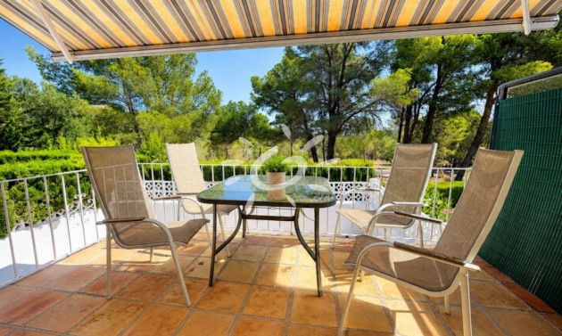 Stadthaeuser - Reihenhaeuser - Liegenschaften - Moraira - Moraira