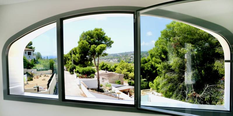 Would you like to enjoy these magnificent views in your home? In this villa for sale in Paichi you will live comfortably with your family