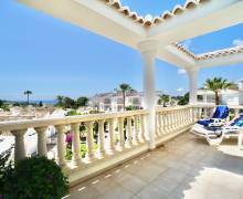 Apartment for sale in Moraira with sea view