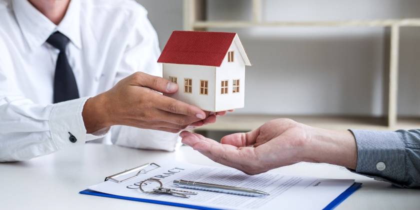 Suchen Sie einen Immobilienmakler in Moraira? Finden Sie heraus, warum CASAS AMBIENTE Ihre beste Wahl ist