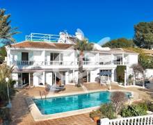 Appartement avec vue sur la mer dans le centre de Moraira, idéal pour un investissement immobilier