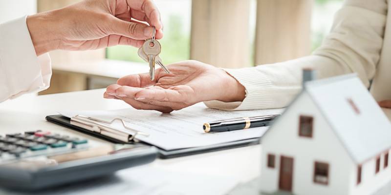 Trust CASAS AMBIENTE and sell your property in Moraira at the best price