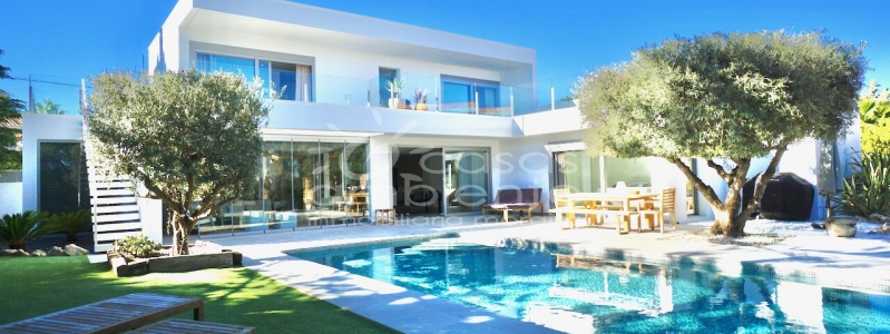 luxe villa te koop in La Fustera Benissa
