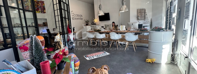 Experience the magic of Christmas on the Costa Blanca with our estate agents in Moraira