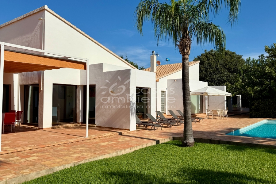 Liegenschaften - Villen - Denia