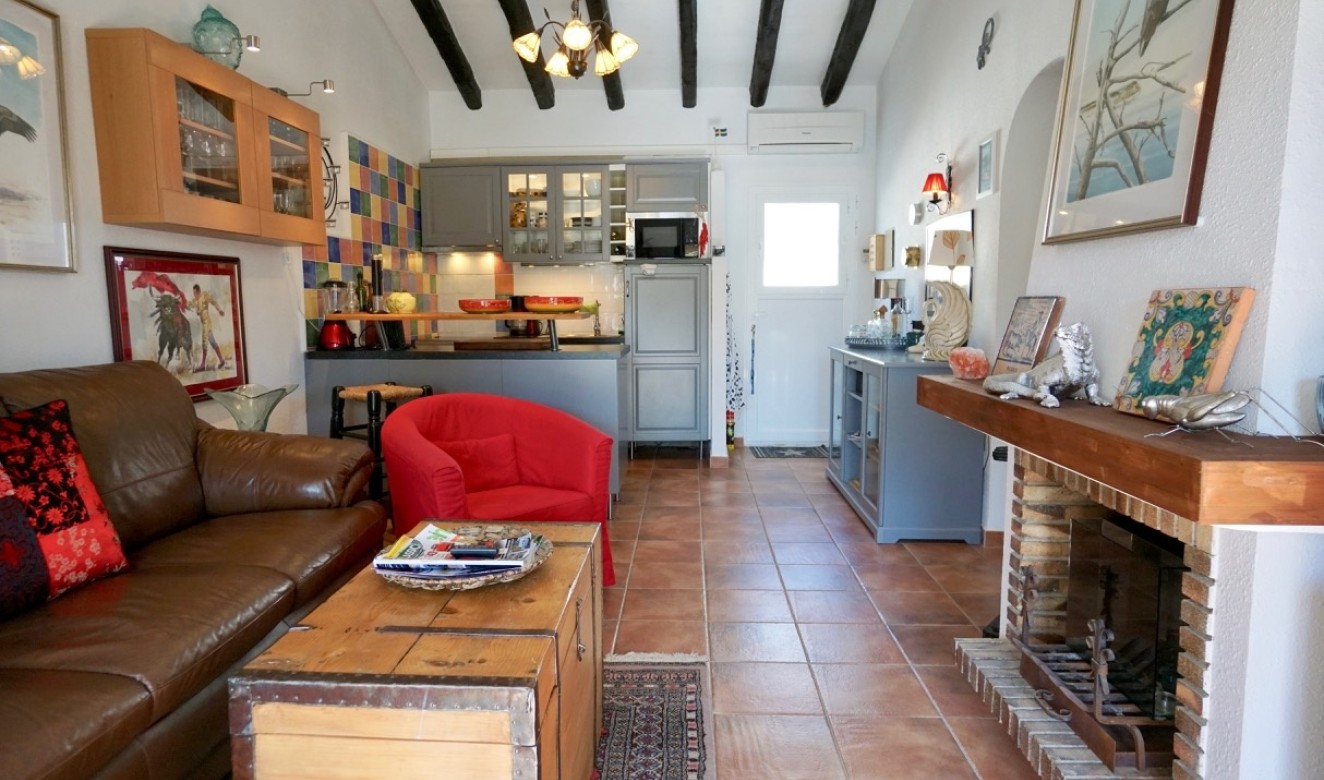 Liegenschaften - Stadthaeuser - Reihenhaeuser - Moraira - Pinar del Advocat