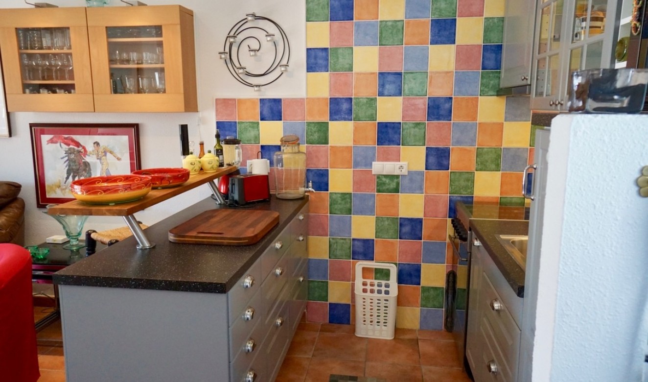 Liegenschaften - Stadthaeuser - Reihenhaeuser - Moraira - Pinar del Advocat