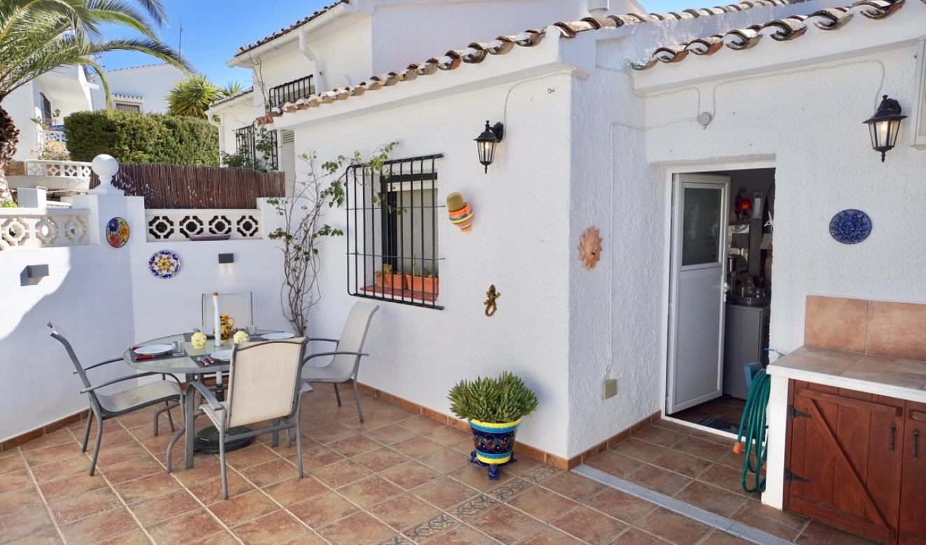 Liegenschaften - Stadthaeuser - Reihenhaeuser - Moraira - Pinar del Advocat