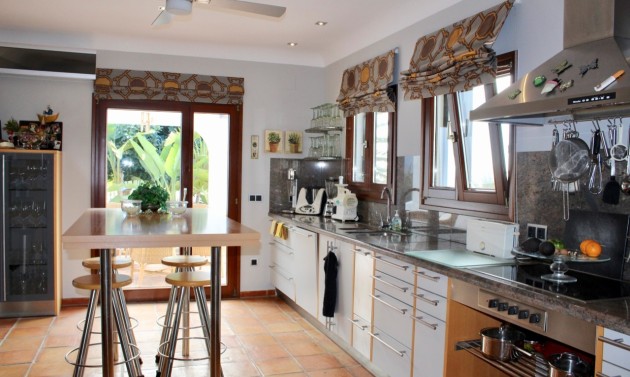 Reventas - Villas - Chalets - Moraira - El Portet