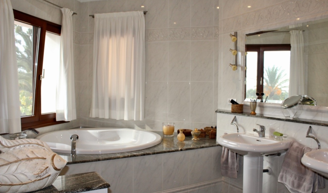 Reventas - Villas - Chalets - Moraira - El Portet