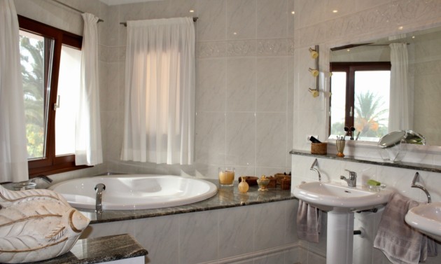 Reventas - Villas - Chalets - Moraira - El Portet