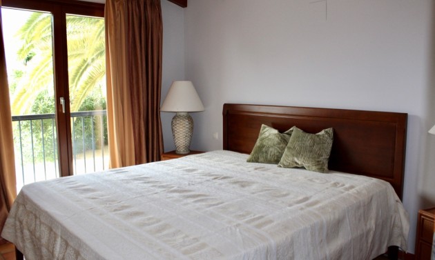 Reventas - Villas - Chalets - Moraira - El Portet