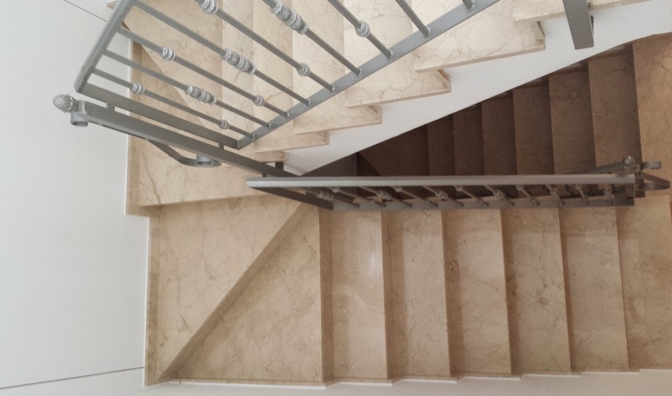 Liegenschaften - Stadthaeuser - Reihenhaeuser - Teulada - Teulada Zentrum