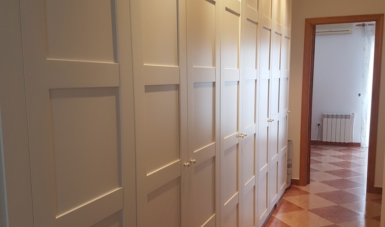 Liegenschaften - Stadthaeuser - Reihenhaeuser - Teulada - Teulada Zentrum