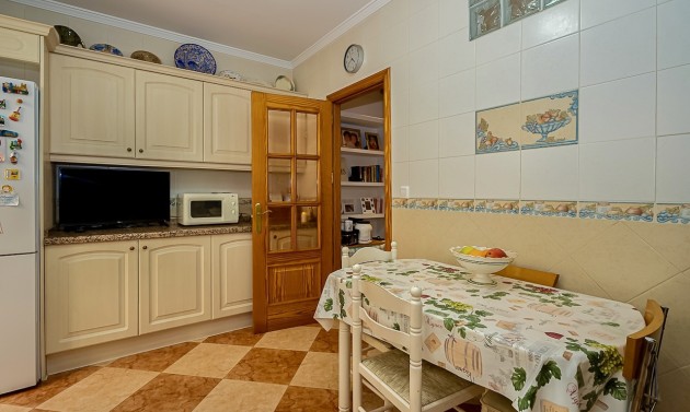 Liegenschaften - Stadthaeuser - Reihenhaeuser - Teulada - Teulada Zentrum