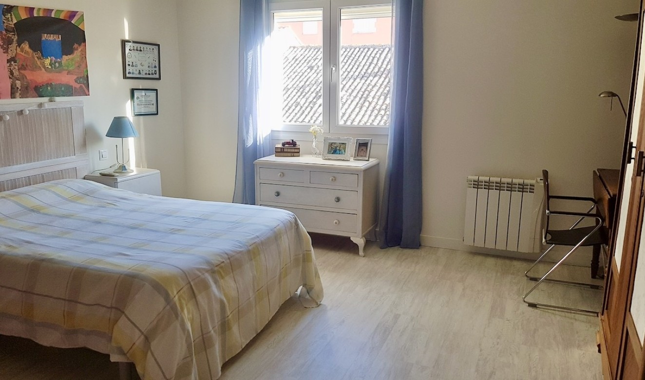 Liegenschaften - Stadthaeuser - Reihenhaeuser - Teulada - Teulada Zentrum