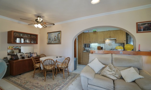 Liegenschaften - Stadthaeuser - Reihenhaeuser - Teulada - Castellons Vida