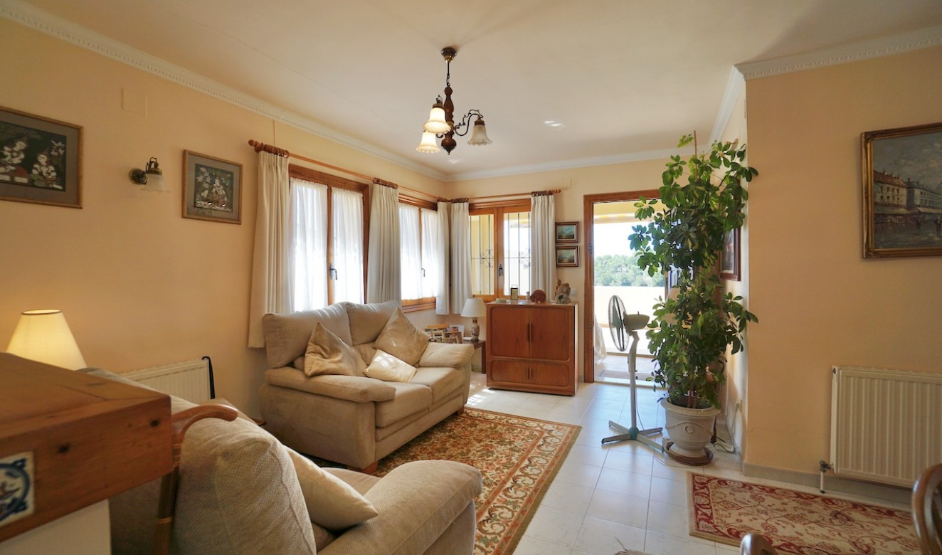 Liegenschaften - Stadthaeuser - Reihenhaeuser - Teulada - Castellons Vida