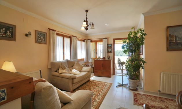 Liegenschaften - Stadthaeuser - Reihenhaeuser - Teulada - Castellons Vida