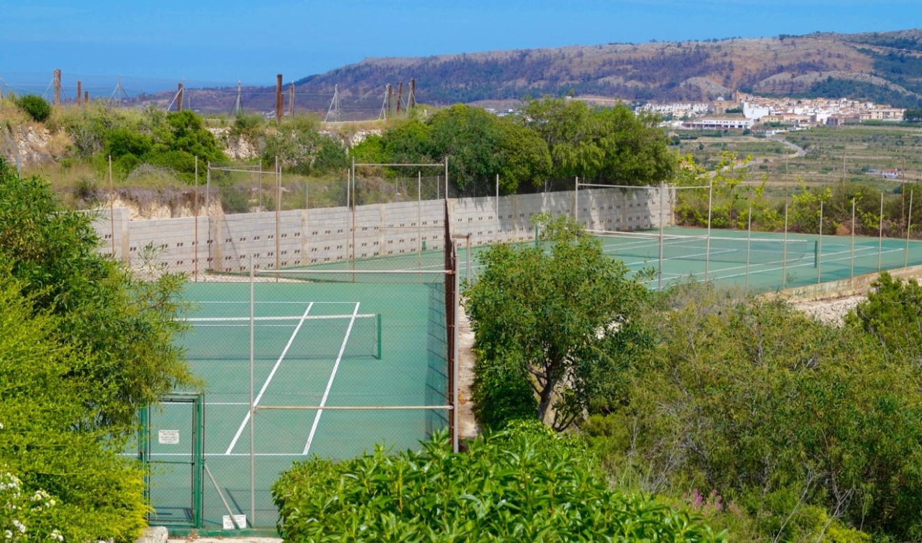 Liegenschaften - Stadthaeuser - Reihenhaeuser - Teulada - Castellons Vida