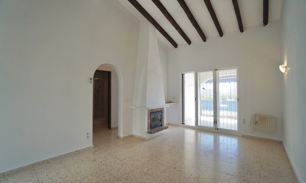 Liegenschaften - Stadthaeuser - Reihenhaeuser - Moraira - Fanadix