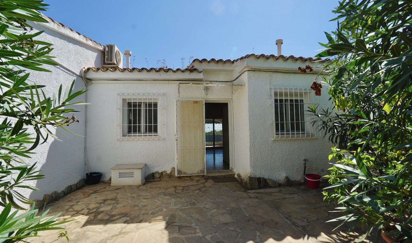 Liegenschaften - Stadthaeuser - Reihenhaeuser - Moraira - Fanadix