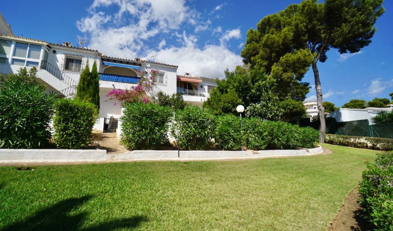 Liegenschaften - Stadthaeuser - Reihenhaeuser - Moraira - Fanadix