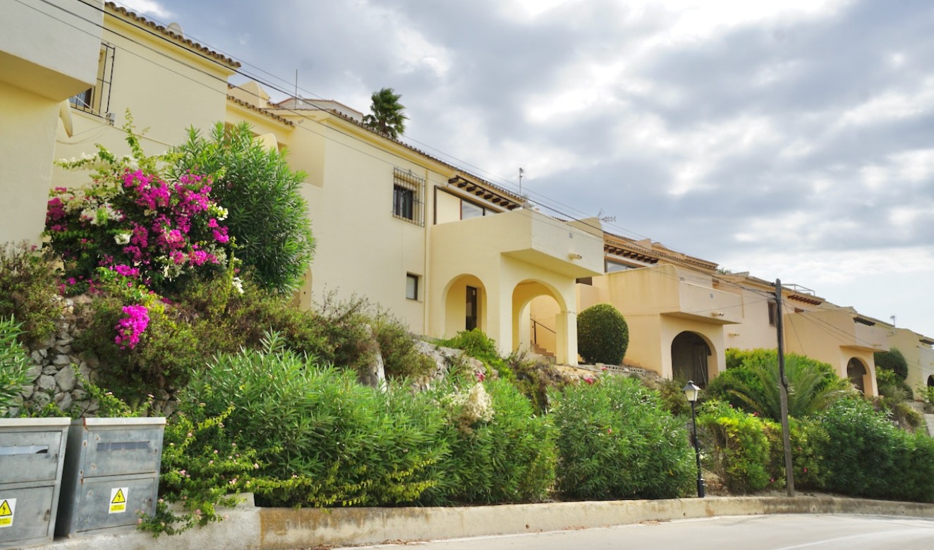 Liegenschaften - Stadthaeuser - Reihenhaeuser - Teulada - Castellons Vida