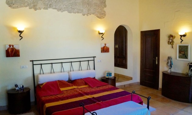 Reventes - Maisons de Campagne - Fincas - Lliber - Vallée du Lliber