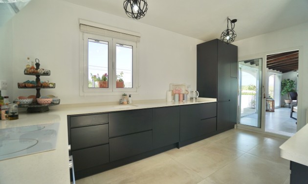 Resales - Country Houses - Fincas - Benitachell