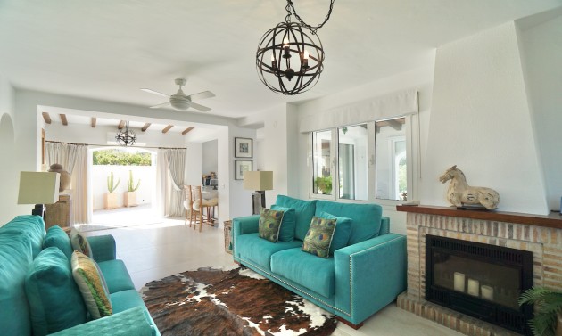 Resales - Country Houses - Fincas - Benitachell